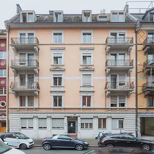 Visionapartments Albertstrasse - Contactless Check-in Appartement Zurich
