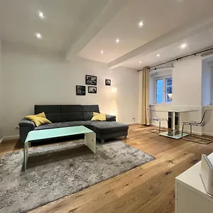 Rema 1070 Apartamento Viena