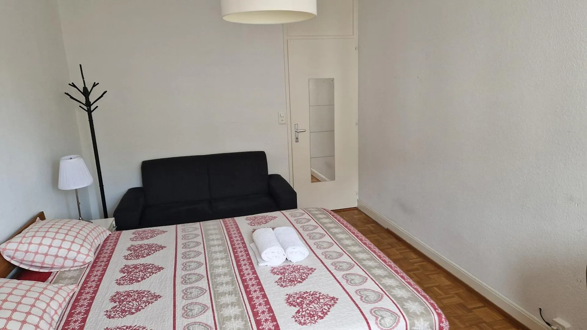 Room In Shared Apartment Geneva 0*,  Switzerland